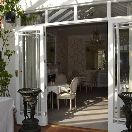 Cranleigh Hotel 赖盖特 外观 照片