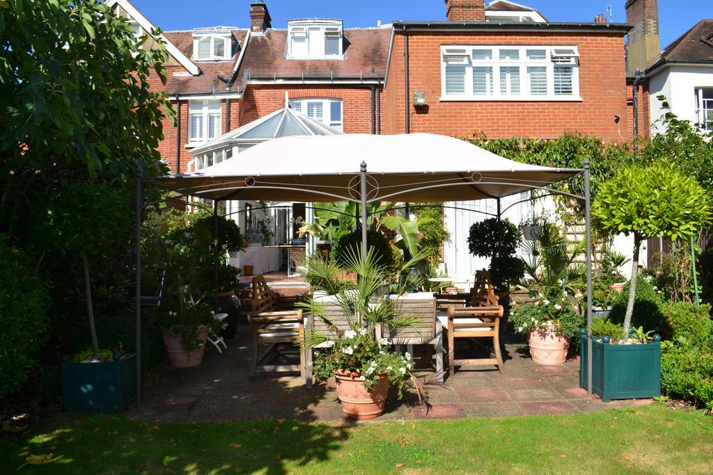 Cranleigh Hotel 赖盖特 外观 照片