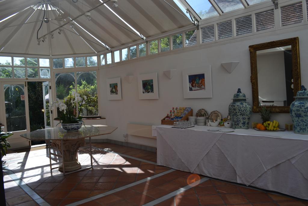 Cranleigh Hotel 赖盖特 外观 照片